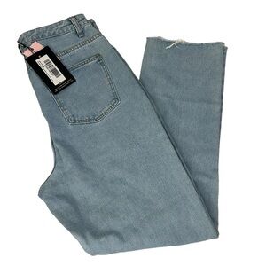 PrettyLittleThings SZ 8 High Rise Straight Leg LightWash Raw Edge Jeans Pant NEW
